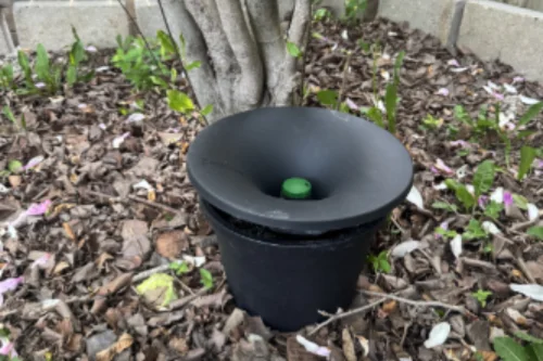 Close up of a Ja-Roy In2Care mosquito station in action